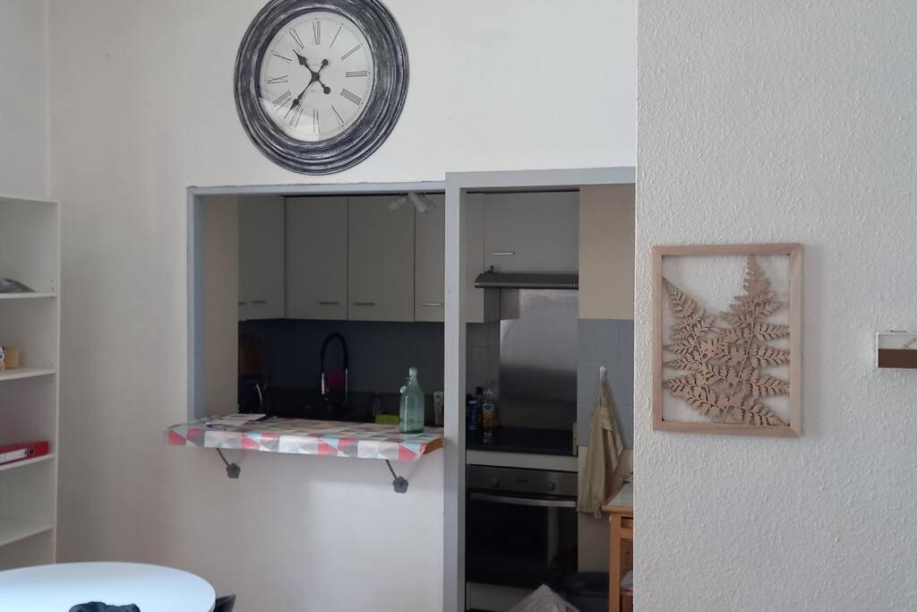Le Gambetta T2 Cosy Hypercentre Wifi Fibre Avec Parking Apartment Pau Exterior photo
